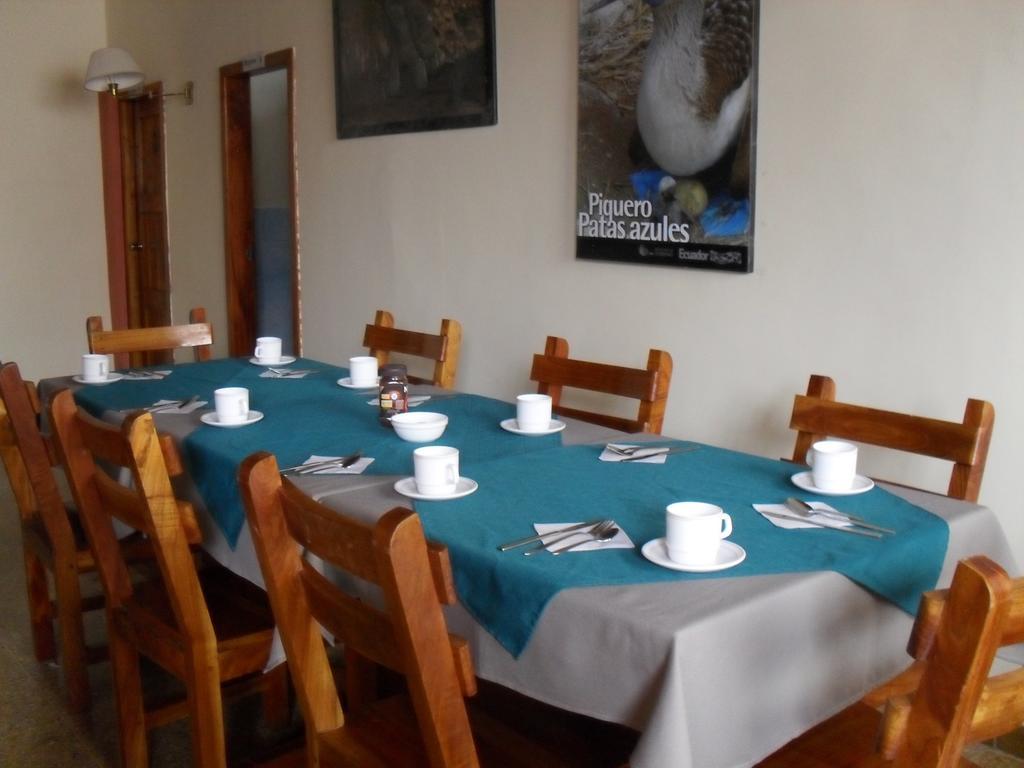 Hostal Castro Galapagos Puerto Ayora  Ngoại thất bức ảnh