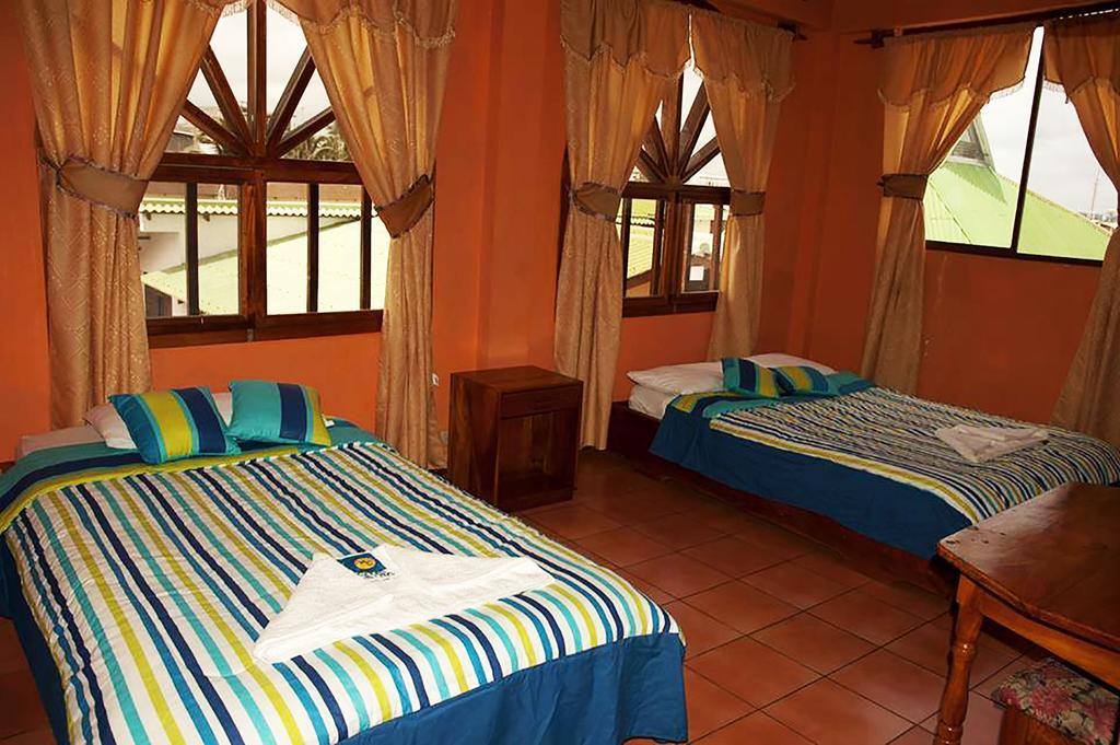 Hostal Castro Galapagos Puerto Ayora  Phòng bức ảnh