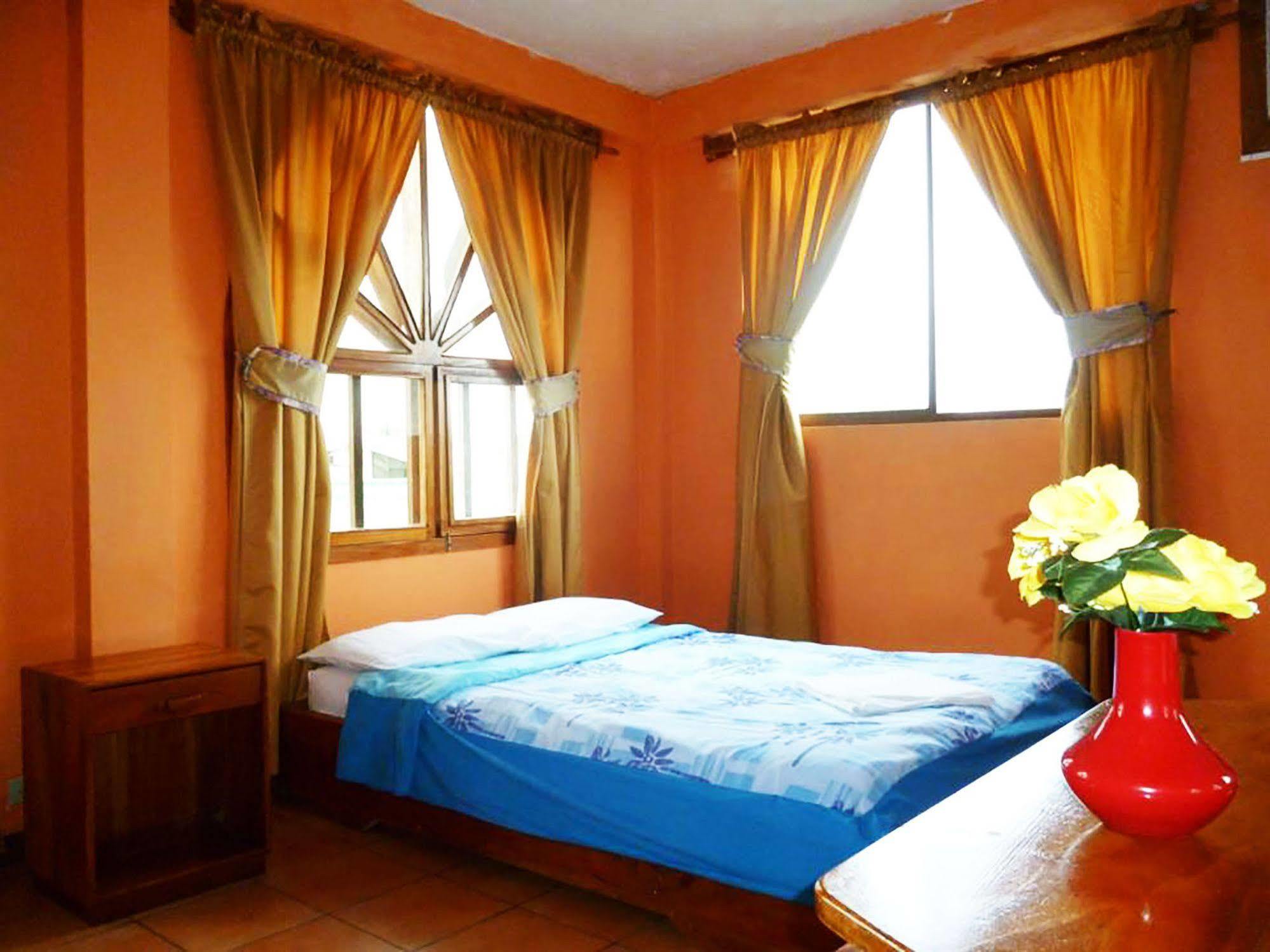 Hostal Castro Galapagos Puerto Ayora  Ngoại thất bức ảnh